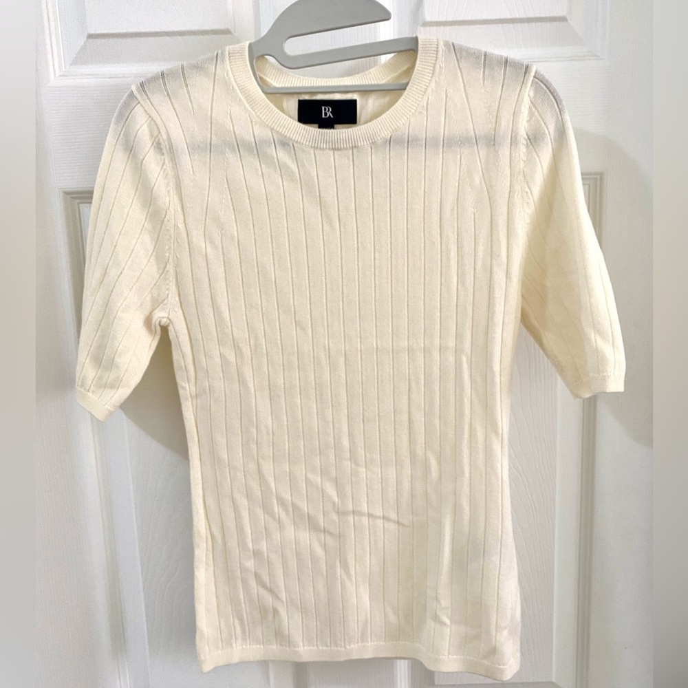 Banana Republic marino wool size S short sleeve sweater